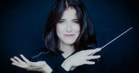 Debora Waldman renouvelée à la Direction musicale de l’Orchestre National Avignon-Provence