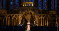 Jodie Devos illumine la Sainte-Chapelle de Paris