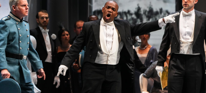 Otello de Rossini à Philadelphie : quand la voix dépasse la scène 