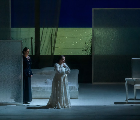 Marie Gautrot & Hibla Gerzmava - Otello par Andrei Serban