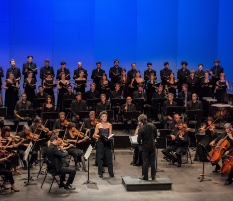 Orchestre national d’Auvergne Chœur Exosphère, Roberto Forés Veses