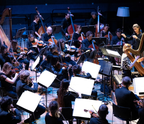 Valeria Kafelnikov, Chloé Dufresne et l'Orchestre de chambre de Paris