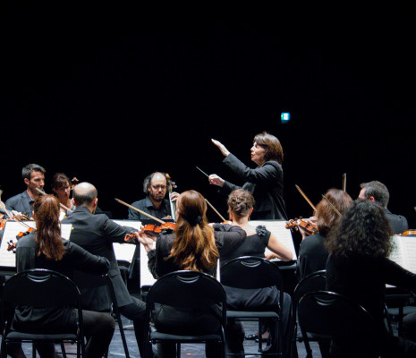 Claire Gibault et le Paris Mozart Orchestra