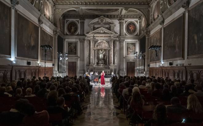 Jodie Devos et l'Ensemble Contraste - Scuola Grande San Giovanni Evangelista, Venise