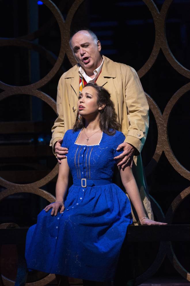 Nadine Sierra & Roberto Frontali - Rigoletto par Michael Mayer