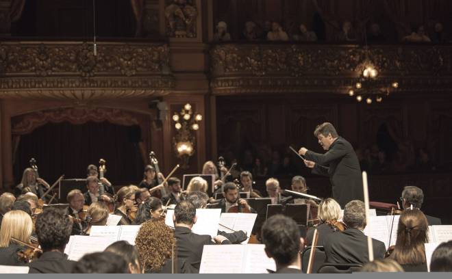 Orquesta Filarmónica de Buenos Aires & Manuel Hernández-Silva 