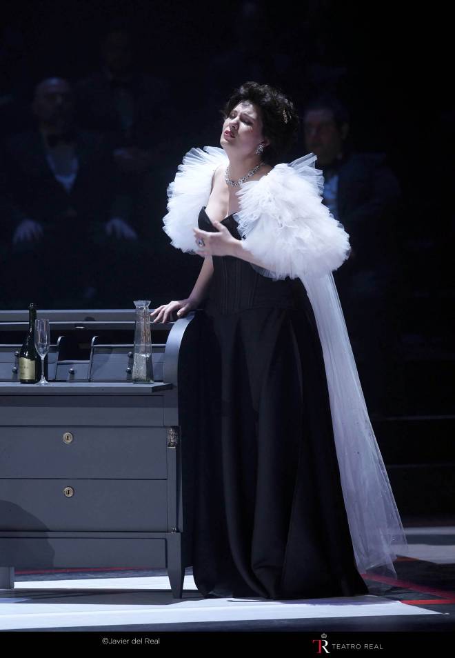 Marina Rebeka - La Traviata par Leo Castaldi