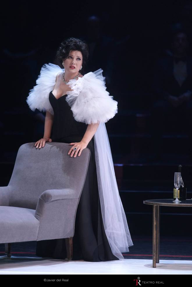 Marina Rebeka - La Traviata par Leo Castaldi