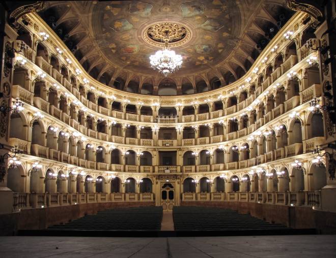 Théâtre Communal de Bologne
