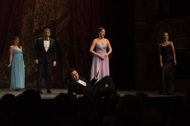 Kiup Lee, Kseniia Proshina, Tobias Westman et Andrea Cueva Molnar à l'Académie de l'Opéra de Paris