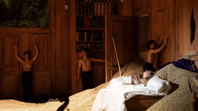 Didon et Énée par Franck Chartier (Peeping Tom)