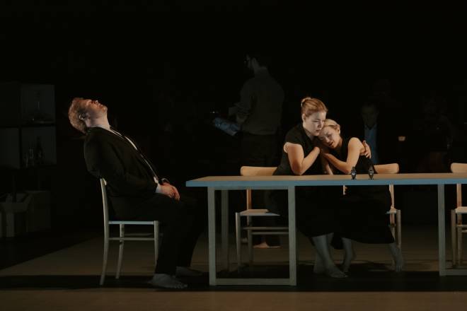 Andrew Henley, Fiona McGown & Elisabeth Boudreault - Nuit funèbre (Trauernacht) par Katie Mitchell