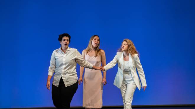 Serena Perez, Maria Koroleva & Sharon Tadmor - Orphée et Eurydice par Robert Chevara