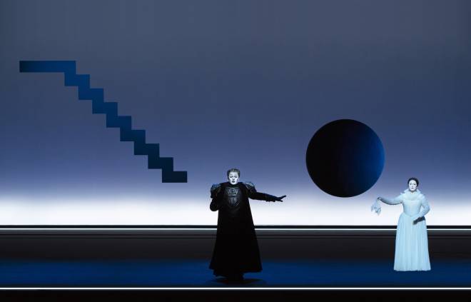 Aleksandrs Antoņenko & Cellia Costea - Otello par Robert Wilson, Nicola Panzer