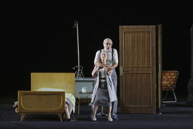 Laurent Naouri, Marie-Pascale Grenier - Don Pasquale par Damiano Michieletto