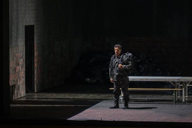 Piotr Beczala dans Lohengrin par Kirill Serebrennikov