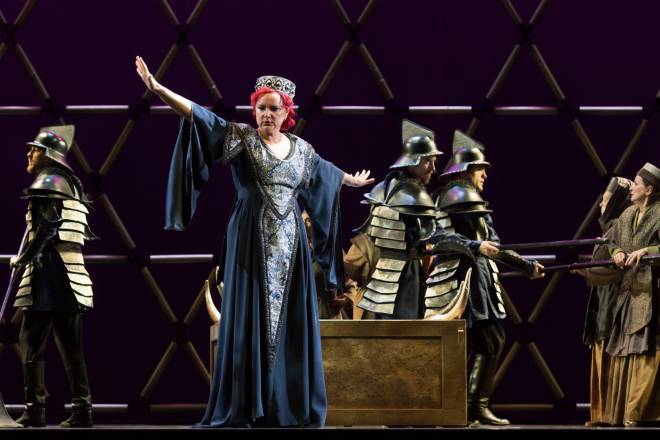 Virginia Tola dans Nabucco