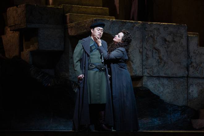 SeokJong Baek & Liudmyla Monastyrska - Nabucco par Elijah Moshinsky