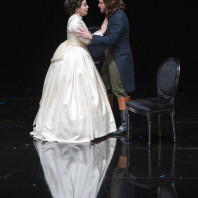 Jodie Devos & Matteo Roma - Lucie de Lammermoor par Nicola Berloffa