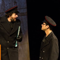 Christophe Crapez et Nathanaël Kahn dans The Lighthouse par Alain Patiès
