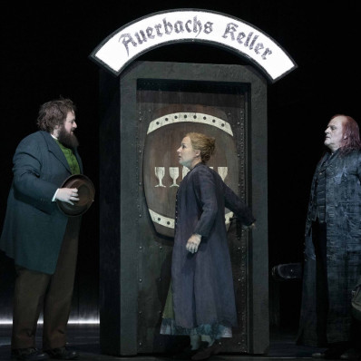 Allan Clayton, Julie Boulianne & Christopher Purves  - La Damnation de Faust par Richard Jones