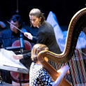 Chloé Dufresne et l'Orchestre de chambre de Paris