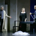Marc Barrard, Karine Deshayes et François Lis dans Les Huguenots par Louis Désiré