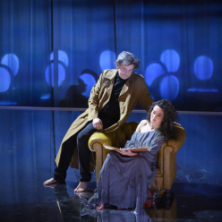 Jean Teitgen et Stéphanie d'Oustrac dans Mignon par Vincent Boussard