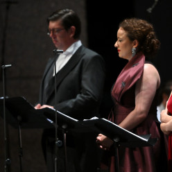 Julien Véronèse, Clémentine Margaine et Jodie Devos chantent Hamlet au Festival Occitanie Radio France