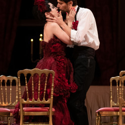 Claudia Pavone & Julien Dran - La Traviata par Pierre Rambert