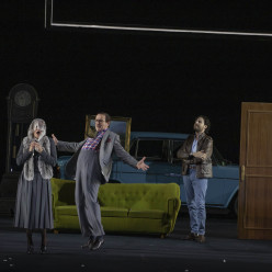 Julie Fuchs, Laurent Naouri, Florian Sempey - Don Pasquale par Damiano Michieletto