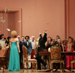 Jeux de société et de hasard, épisode III : Traviata