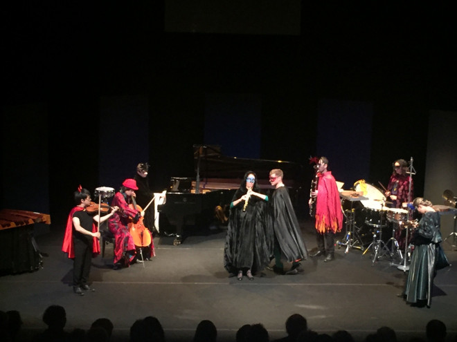 Autour du Bal masqué de Poulenc : ouverture de saison en fanfare au Centre  de Musique de...